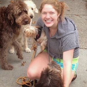 Meet your Posher, Brooke